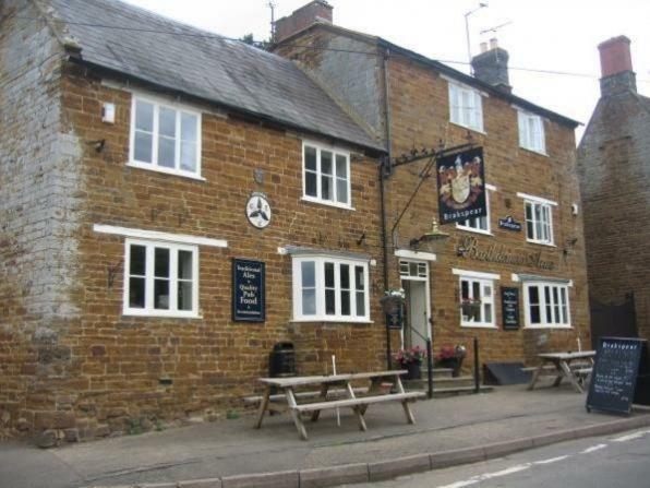 Bartholomew Arms Bed & Breakfast Maidford Exterior foto
